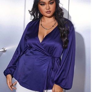 BloomChic Dark Blue V-neck blouse